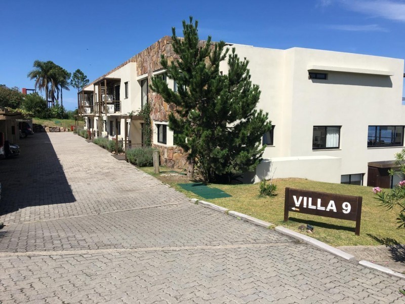 Quartier Punta Ballena frente al mar